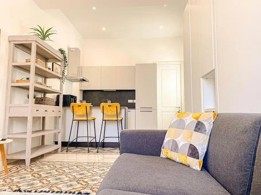 Entire Studio Apartment In Sliema 1A By Solea 0*,  Malta