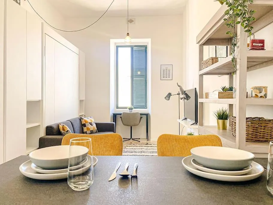 Entire Studio Apartment In Sliema 1A By Solea